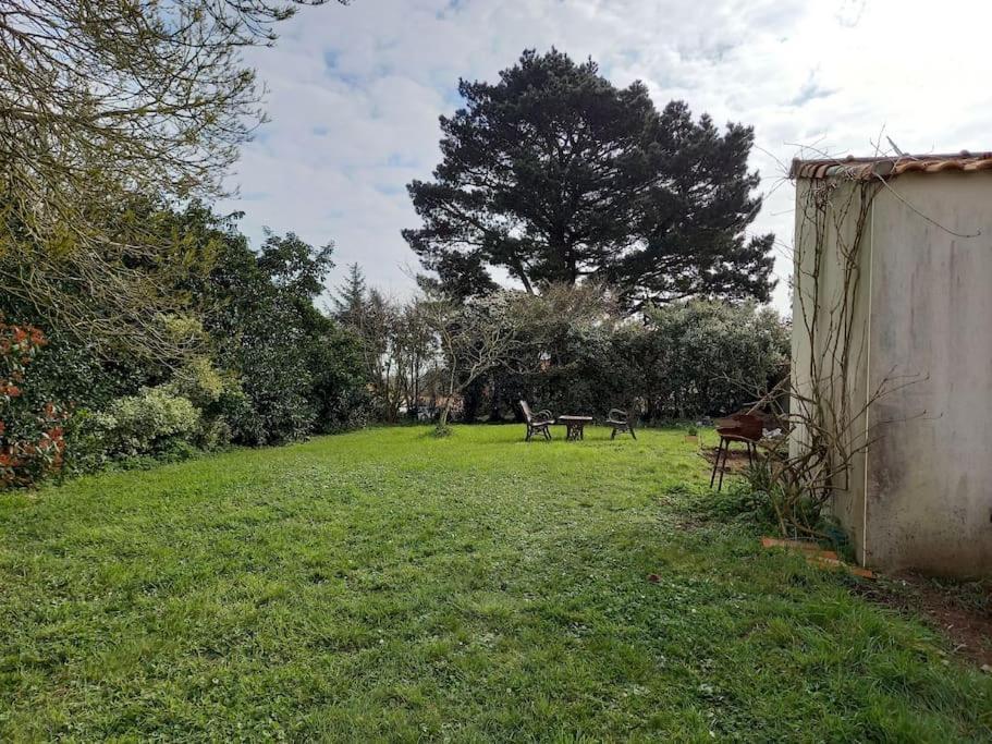 Lac Grand Lieu : Maisonnette Au Calme Avec Jardin Saint-Lumine-de-Coutais Exteriör bild